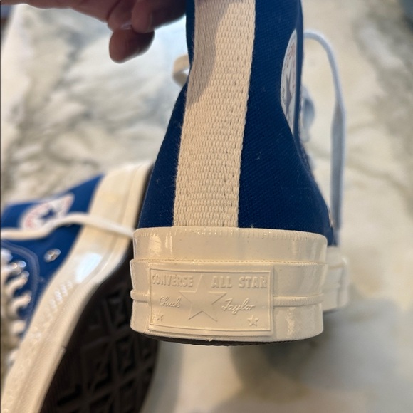 NWOT Comme des Garcons Blue and White High-Top Sneakers - Chuck Taylor - Picture 4 of 5